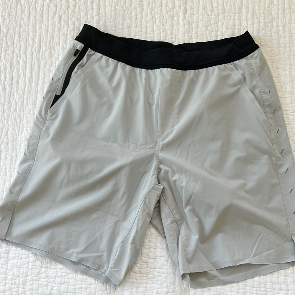 Ten Thousand Interval shorts with liner, size L, 7” inseam